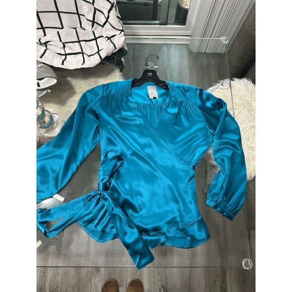 Debbi Little Turquoise Silk Wrap Around Blouse Size Large - Picture 1 of 10